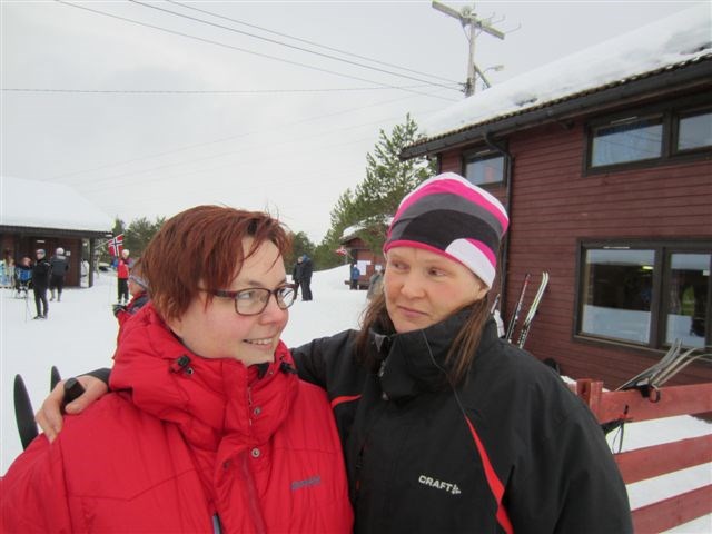 Monica Halsteinslid og Hildegunn Midthjell Gjørven. Foto: Torstein Breivik